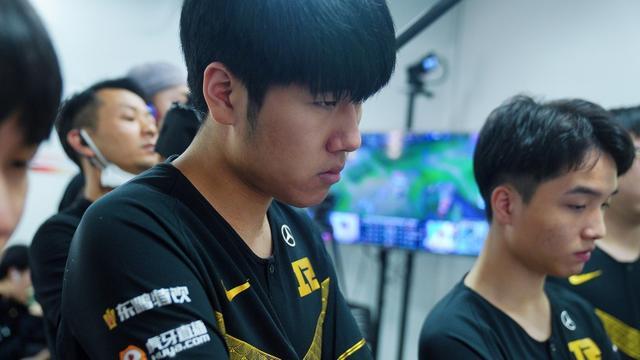 具有不同的 具有不同的