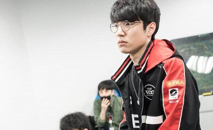 每名球员都 每名球员都