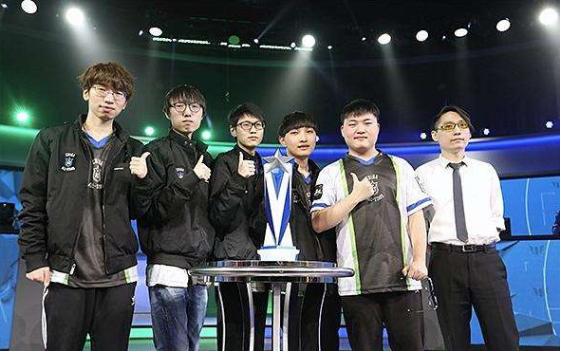 更具力量 更具力量