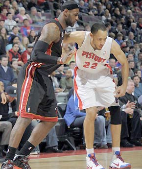 开了一扇门 开了一扇门