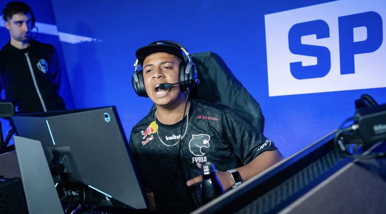 他再次展示 他再次展示