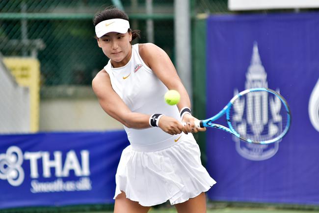 他在一次采 他在一次采