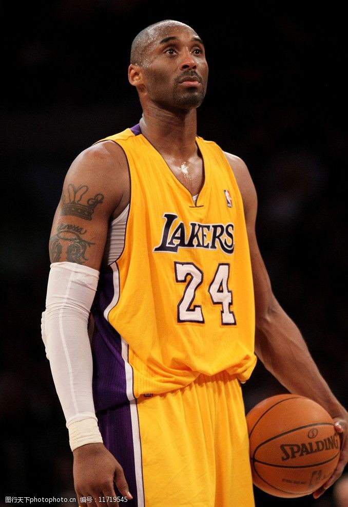 多落在左侧 多落在左侧